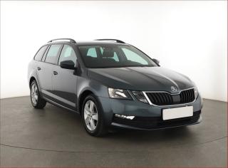 koda Octavia 1.6 TDI, Tempomat