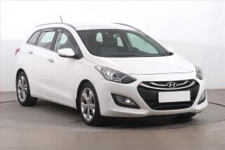 Hyundai i30 Style 1.6 GDI, Serv.kniha