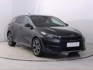 Kia XCeed 1.5 T-GDI, Serv.kniha, K��e