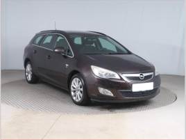 Opel Astra 1.6 16V, rezervace