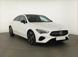 Mercedes-Benz CLA 200, Progressive