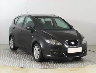Seat Altea 1.6, nov� STK, jezd� v�born�