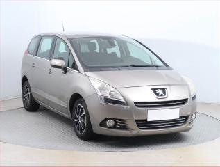 Peugeot 5008 1.6 HDi, po STK, levn provoz