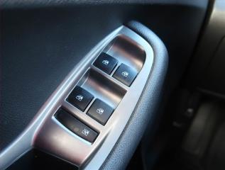 Chevrolet Orlando (2011) 1.8i, 7 míst, Serv.kniha - náhled 16