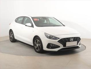 Hyundai i30 1.6 CRDi MHEV, R,1.maj