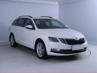 �koda Octavia Style 1.6 TDI, K��e, Navi