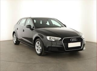Audi A3 Attraction 1.6 TDI, Automat