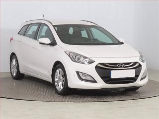 Hyundai i30 1.6 GDI, Serv.kniha, Tempomat
