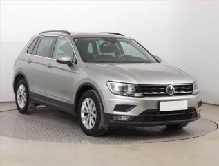 Volkswagen Tiguan Comfortline 1.5 TSI, Navi