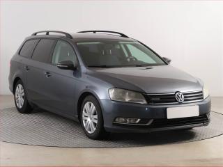 Volkswagen Passat 1.6 TDI, Serv.kniha, Tempomat
