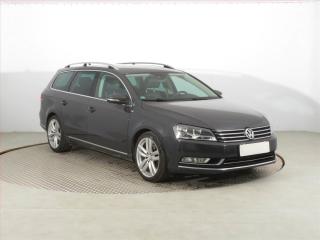 Volkswagen Passat Highline 2.0 TDI, Serv.kniha