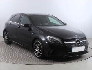 Mercedes-Benz AMG line A 180, K��e, Navi