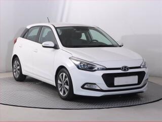 Hyundai i20 1.4 CRDi, Tempomat