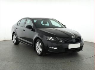 �koda Octavia 1.5 TSI, Serv.kniha, Tempomat