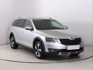 �koda Octavia Scout 1.8 TSI