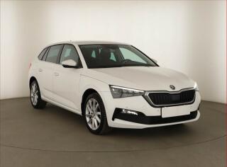 �koda Scala Style 1.6 TDI, �R,1.maj