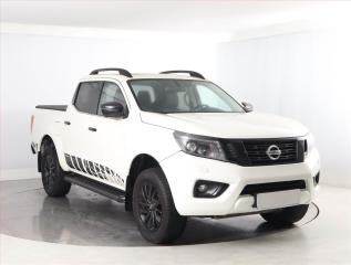 Nissan Navara 2.3 dCi, digi klima
