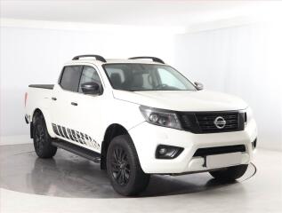 Nissan Navara 2.3 dCi, digi klima