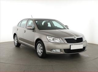 koda Octavia Elegance 1.9 TDI, Tempomat