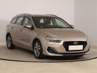 Hyundai i30 Style 1.4 T-GDI, Serv.kniha