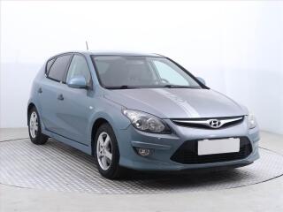 Hyundai i30 1.4 CVVT, Serv.kniha, nov� STK