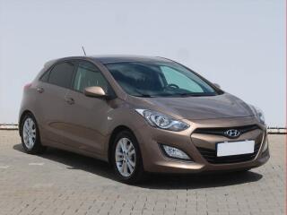 Hyundai i30 1.4 CVVT, Serv.kniha, Tempomat