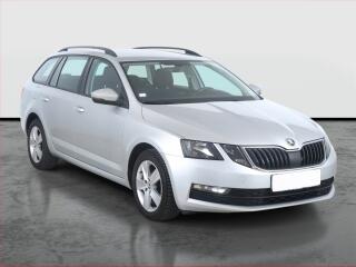 �koda Octavia Ambition 1.6 TDI, Navi