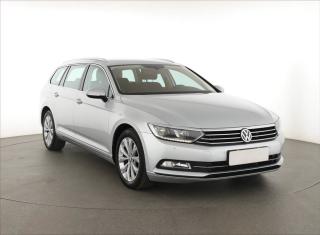 Volkswagen Passat 2.0 TDI, Automat, Navi
