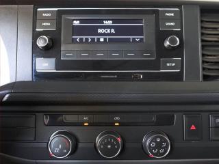 Volkswagen Golf (2016) 1.6 TDI, Serv.kniha, Navi - náhled 9