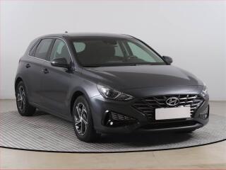 Hyundai i30 Family 1.5 DPI, Serv.kniha