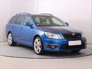 �koda Octavia RS 2.0 TSI, Navi, Xenony