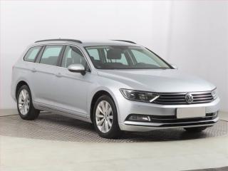 Volkswagen Passat 1.6 TDI, Automat, Navi