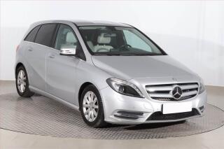 Mercedes-Benz B 180, Automat, K��e, Navi