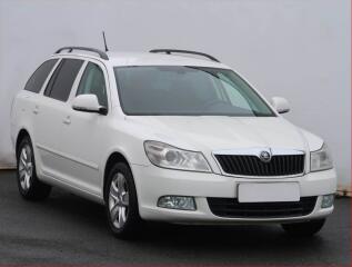 �koda Octavia Elegance 1.6 TDI, Serv.kniha