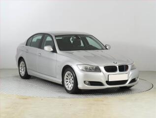 BMW 318 i, Tempomat, Park.senzory