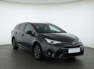 Toyota Avensis 1.8 Valvematic, Automat