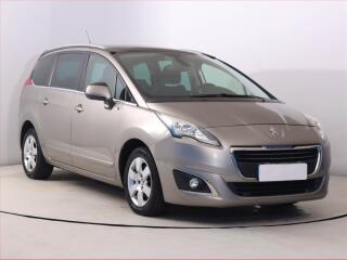 Peugeot 5008 1.6 HDi, 7�m�st, Serv.kniha