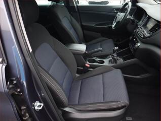 Renault Mégane (2011) 1.6 16V, LPG, Serv.kniha - náhled 7