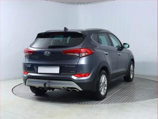 Renault Mégane (2011) 1.6 16V, LPG, Serv.kniha - náhled 5