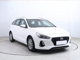 Hyundai i30 Comfort 1.6 CRDi, R,1.maj