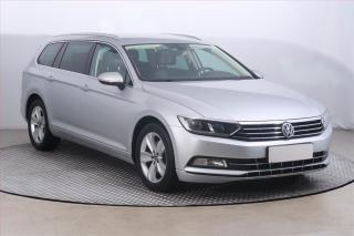 Volkswagen Passat Highline 2.0 TDI, Automat