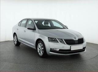 �koda Octavia Style 1.6 TDI, Serv.kniha