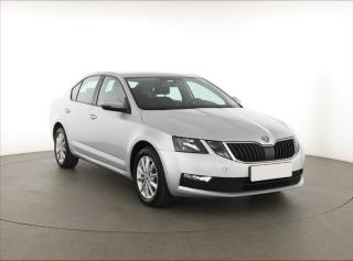 koda Octavia 1.6 TDI, R,1.maj, Serv.kniha