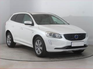 Volvo XC60 Ocean Race D4, Serv.kniha
