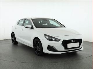 Hyundai i30 1.4 T-GDI, Serv.kniha, Navi