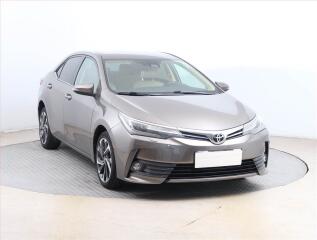 Toyota Corolla 1.6 Valvematic, Serv.kniha