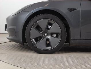 BMW Řada 3 (2008) 316 i, Serv.kniha, Tempomat - náhled 12