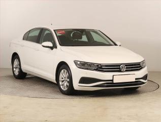 Volkswagen Passat Business 1.5 TSI, R,2.maj