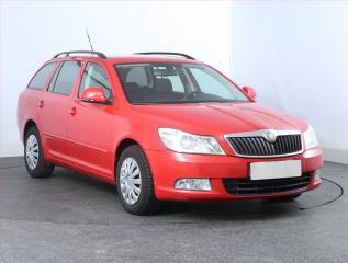 koda Octavia Elegance 1.4 TSI, Serv.kniha