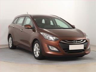 Hyundai i30 1.6 GDI, Serv.kniha, Tempomat